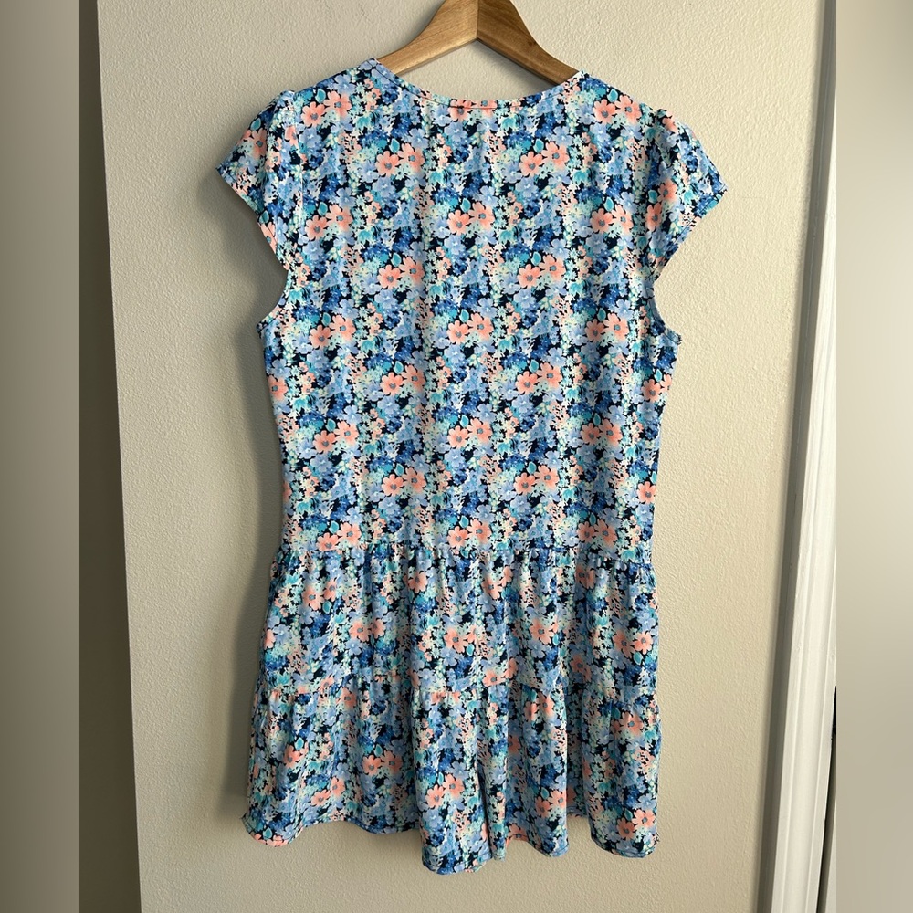 NWT Lily Rose Juniors' Floral Print V-Neck Flutter Sleeve Romper Pockets Size M - Picture 7 of 9